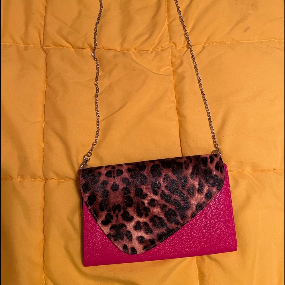 Clutch purse 2 toned hot pink & leopard